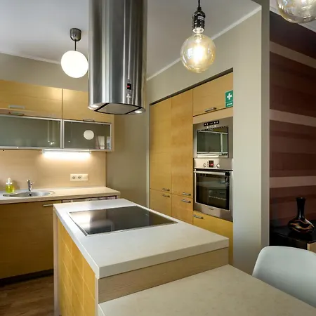 Rentplanet - Wiezienna Apartmán Vratislav